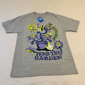 Market Tend The Garden Graphic‎ T-Shirt Mens Medium Heather Grey Streetwear Tee